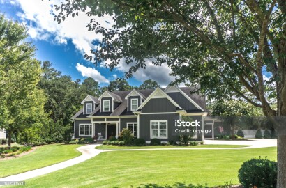 How to Choose the Right Property in Pakistan: A Complete Guide for Buyers.
